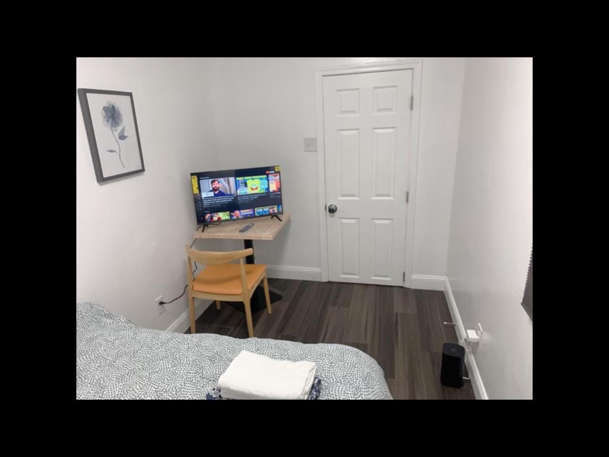 Stylist Bedroom Central Of Baltimore Extérieur photo